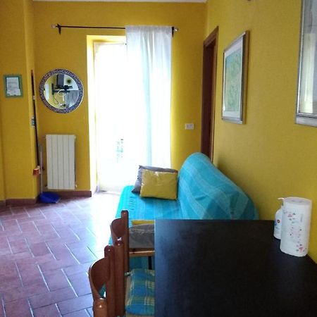 Appartamento Il Giglio Montale  Exteriör bild