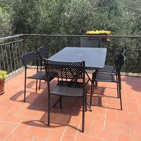 Appartamento Il Giglio Montale  Exteriör bild